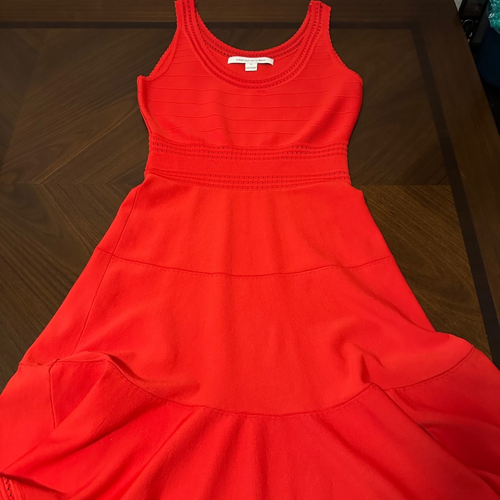 Stunning Diane Von Furstenberg Perry Knit Sleeveless Chili Pepper Red Dress